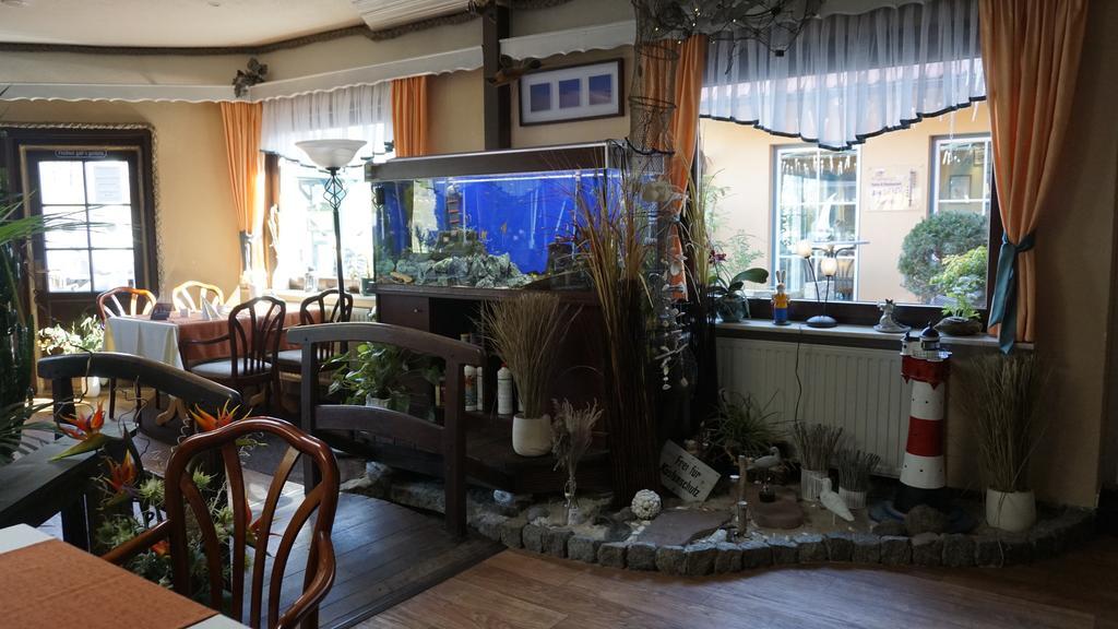 Hotel Garni Am Deich Zingst Bagian luar foto